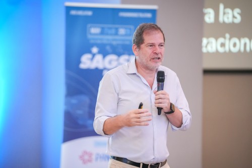 SAGSE Paraguay 2025: Academic Sessions with Gustavo Adamovsky Set the Professional Agenda